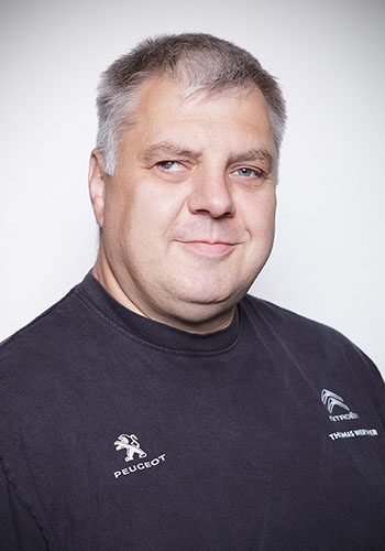 Lagermitarbeiter der ASC Dessau GmbH Thomas Werther