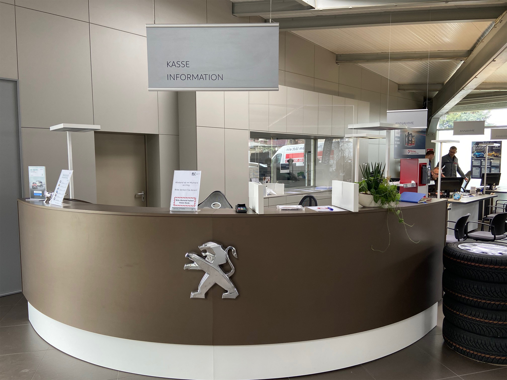 Empfang der ASC Dessau GmbH am Standort Dessau